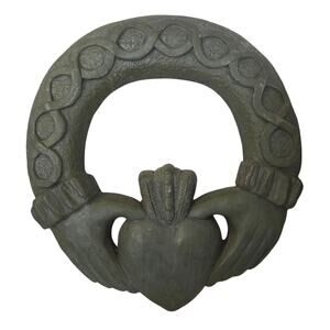 Vintage Green Resin Celtic Claddagh Wreath Wall Hanging St. Patrick